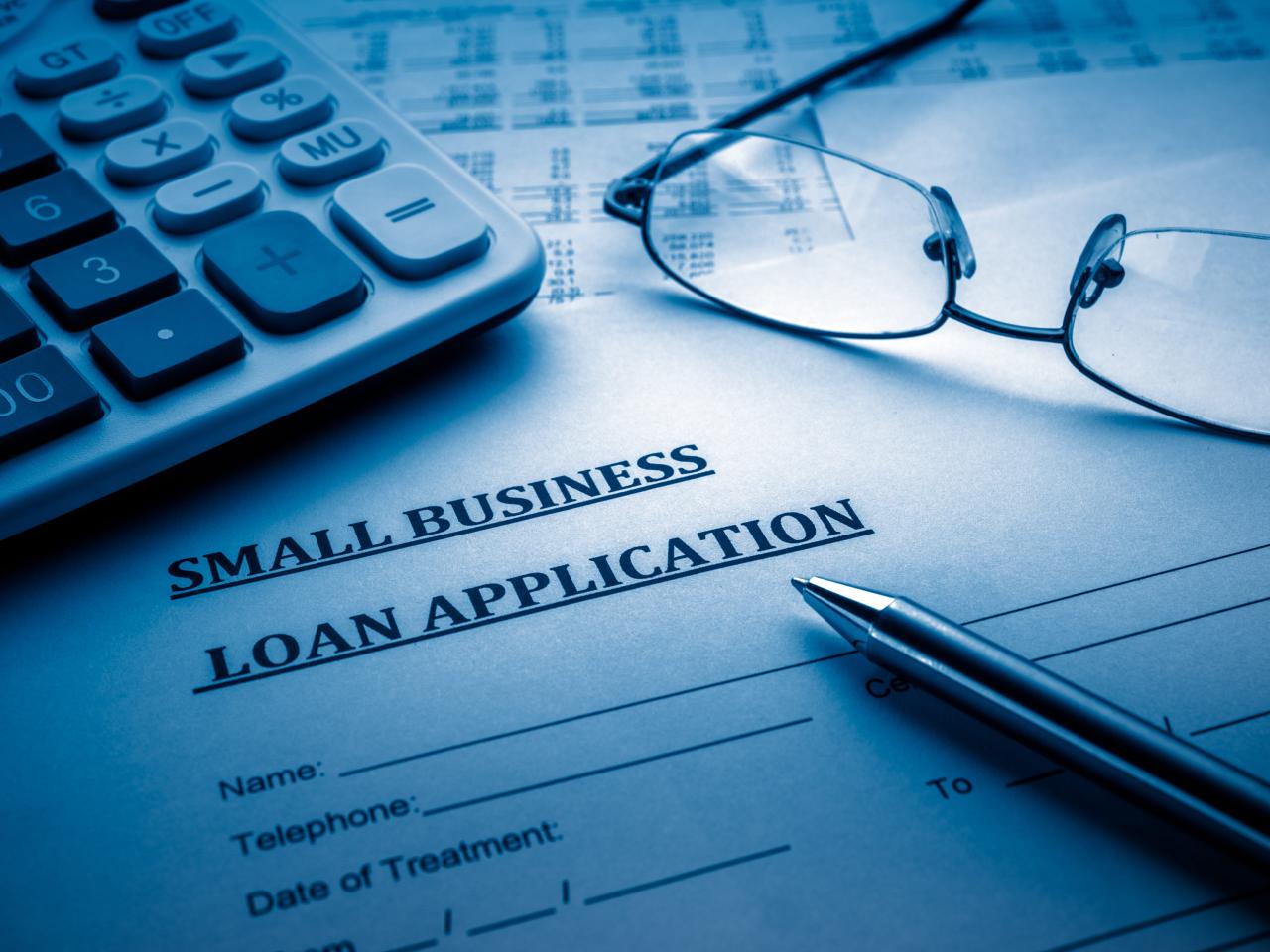 Benefits and Disadvantage of Small Business Loans