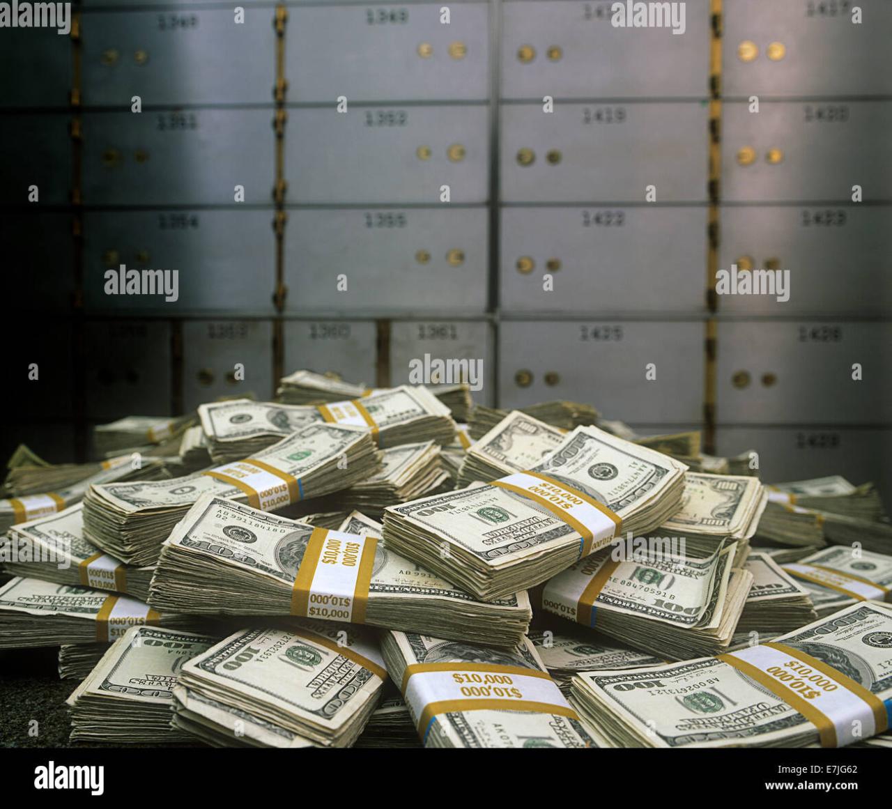 U.S. Dollars, Bank Vault Stock Photo, Royalty Free Image 73551914 Alamy